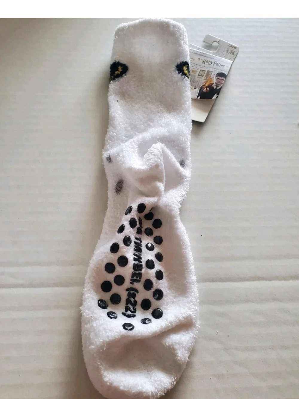 Warner Bros. Harry Potter Plush Adult Hedwig Snowy Owl Crew Socks $15.00